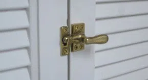 Town Center Locksmith Shop Brooklyn, NY 718-489-9812 - 9-Garage-Door-Locks